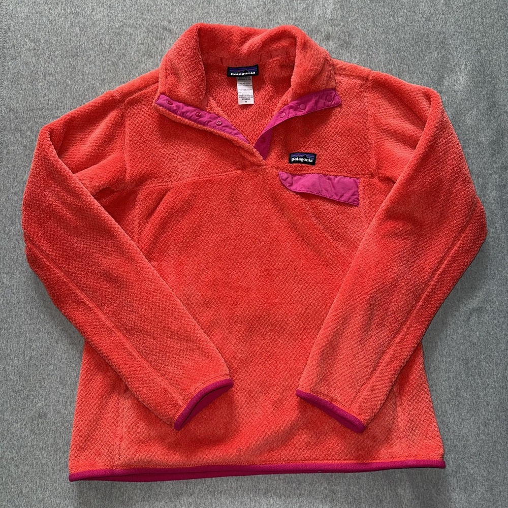 Patagonia Women's 1/4 snap on  Teddy Fleece Jacket Sweater Size M